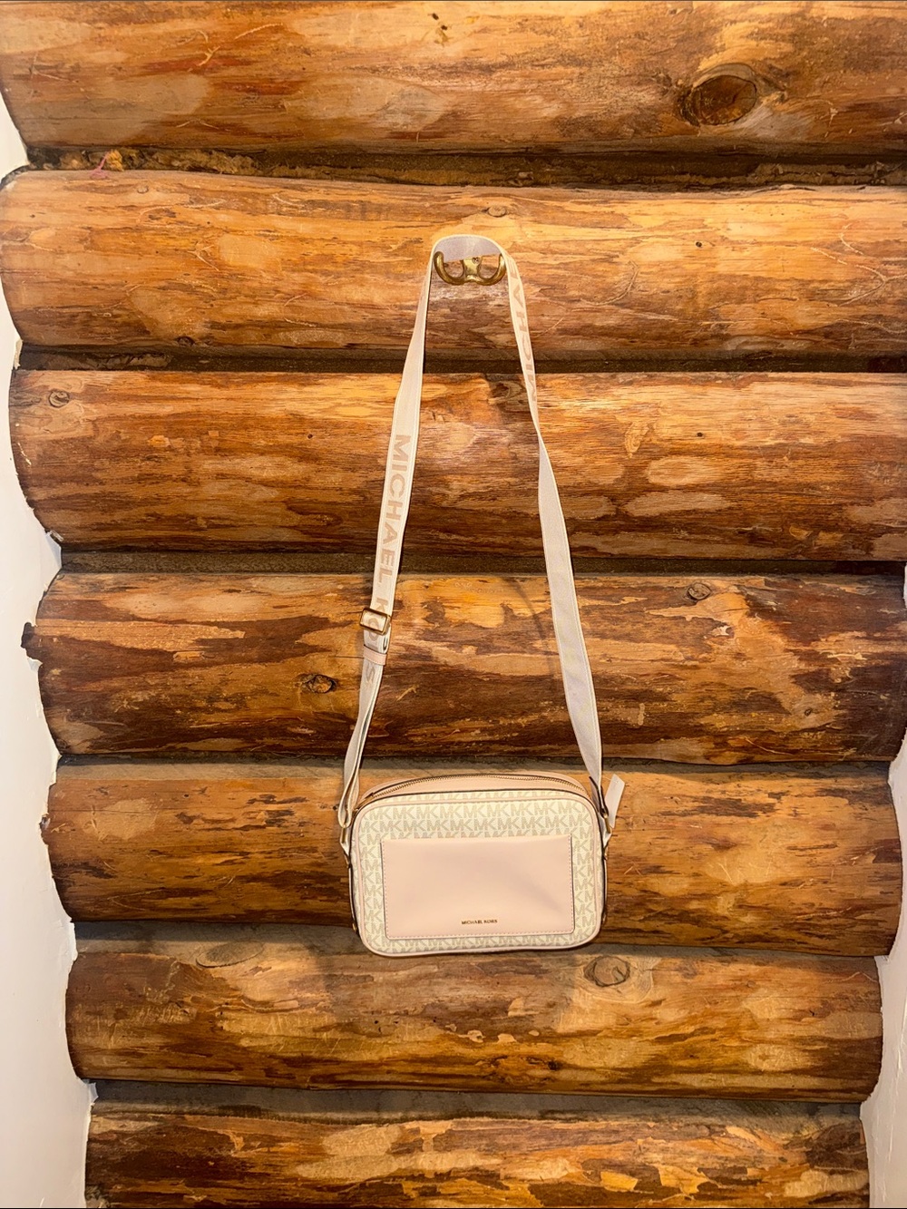 😍HUGE!!!! 5 Micheal Kors Like New/Great Condition Crossbody Collection!!!